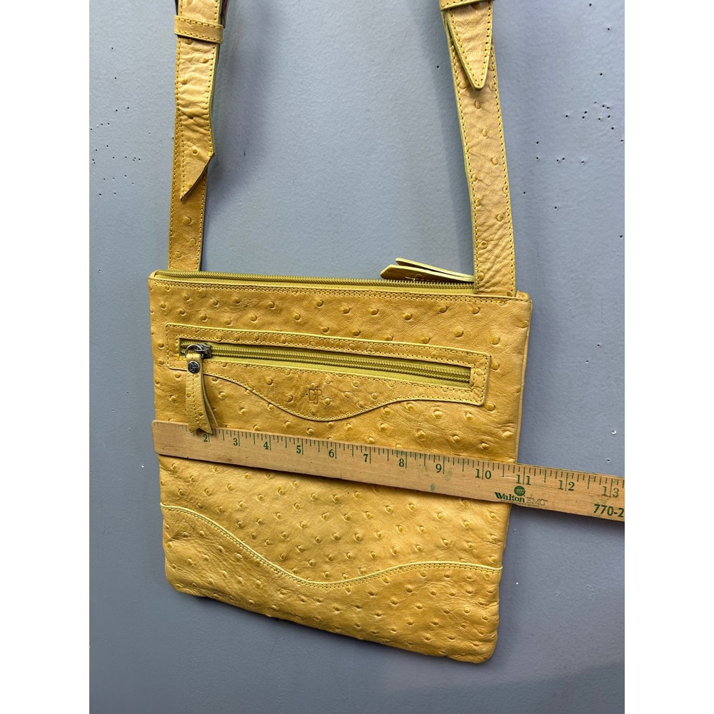 Donald J‎ Pliner Crossbody Bag  Mustard Yellow Ostrich Embossed Leather Italy - Picture 3 of 10